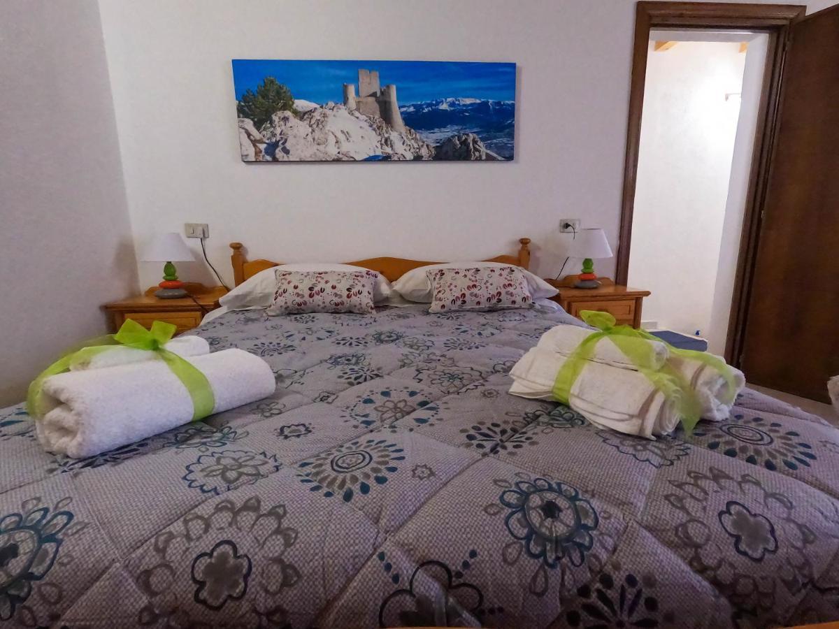Bed and Breakfast San Domenico House - Centro Storico Л'Акуила Экстерьер фото